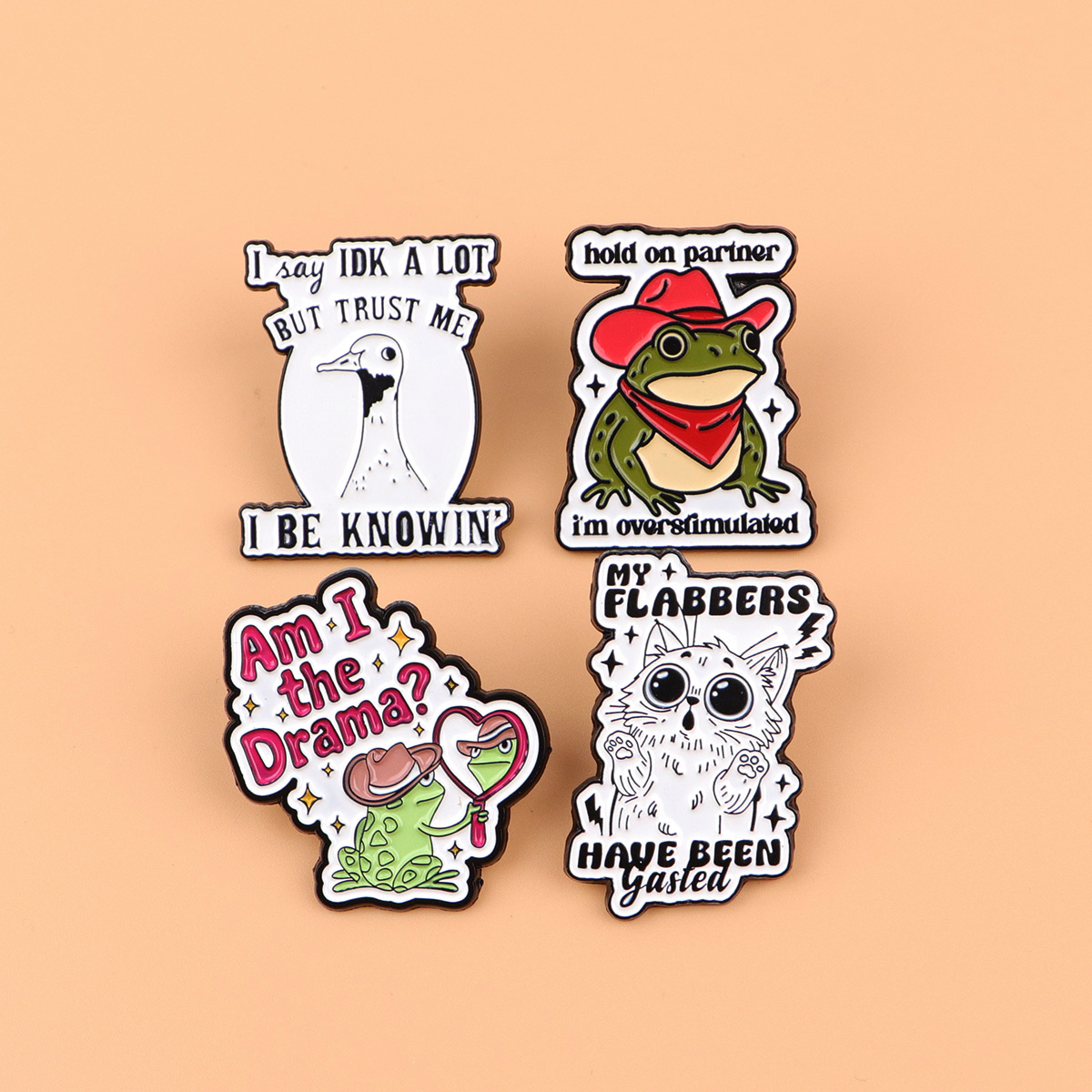 Cute Cartoon Quote Cat Lapel P - Men'S Accessories Quotes recension och pris
