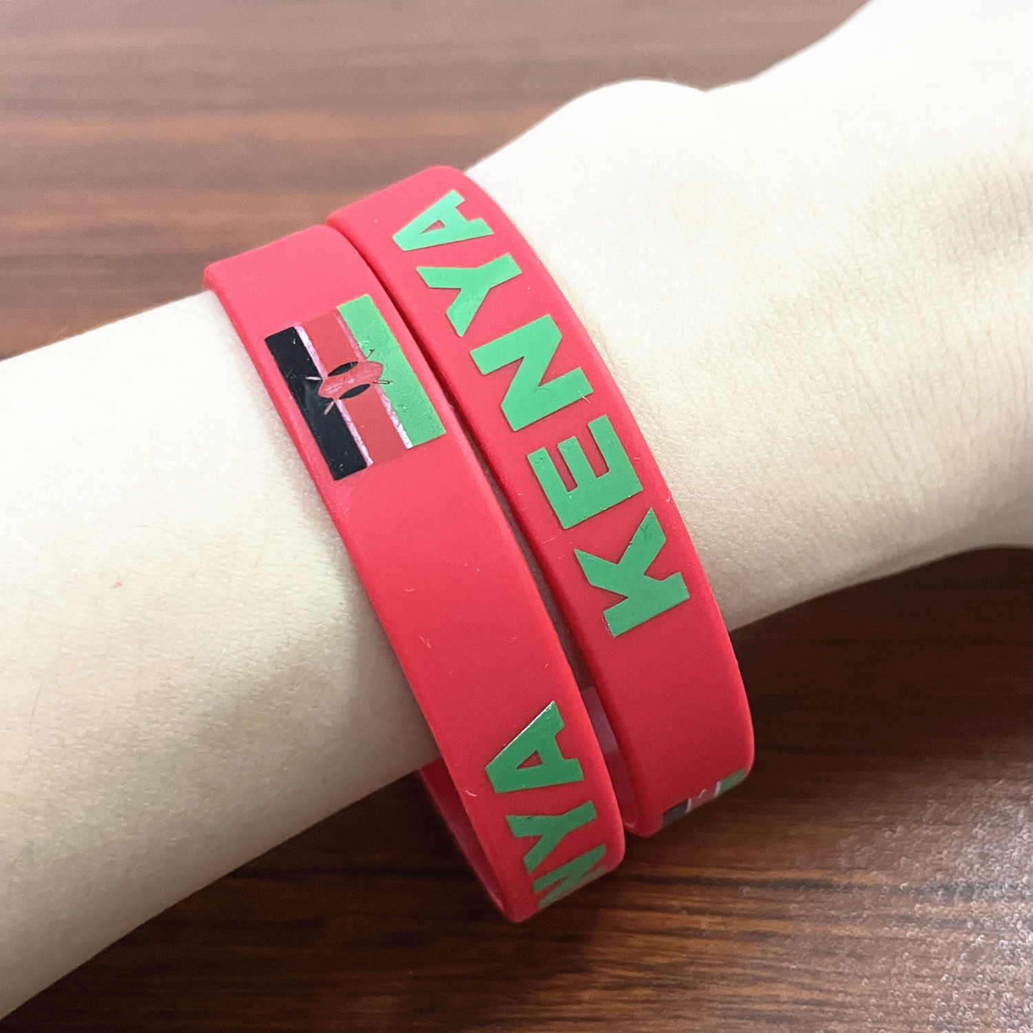 2pcs Kenya Silicone Bracelets  - Men Accessories Kenya recension och pris
