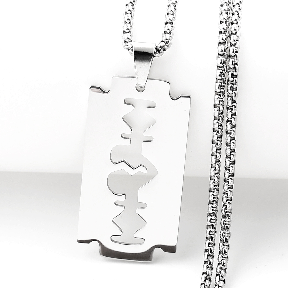 Gothic Blade Razor Pendant Nec - Men Accessories Aesthetic recension och pris