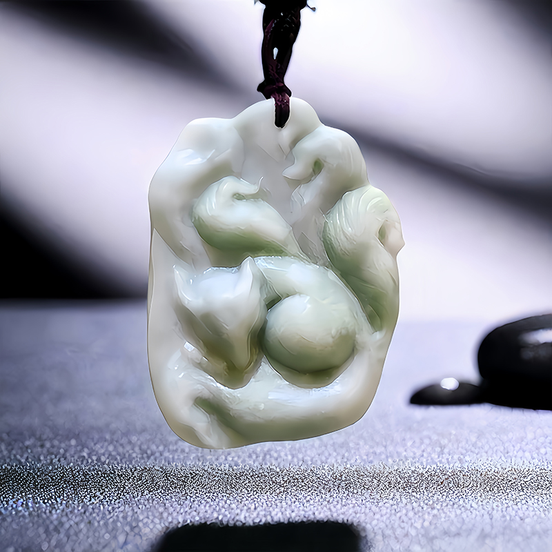 Natural Real Jade Fox Pendant  - Men'S Mens Accessories recension och pris